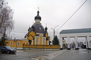 кладбищенская церковь Петра и Павла на Берковцах